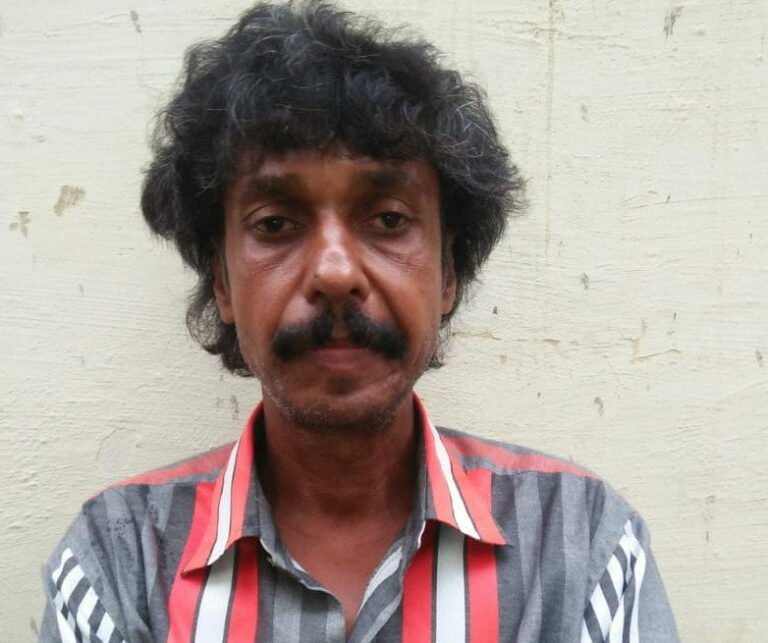 रात के अंधेरे में मोटरसाइकिल से पेट्रोल चोरी करने वाला आरोपी गिरफ्तार