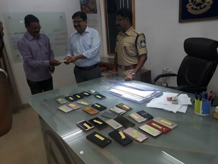 सिवनी पुलिस ने ट्रैक किये लगभग 3 लाख रुपए के ग़ुम मोबाइल