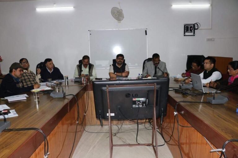 वनग्राम करमाझिरी का होगा विस्थापन : बैठक सम्पन्न