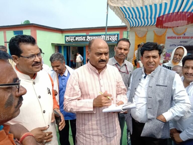 केवलारी विधायक राकेश पाल का धनोरा दौरा