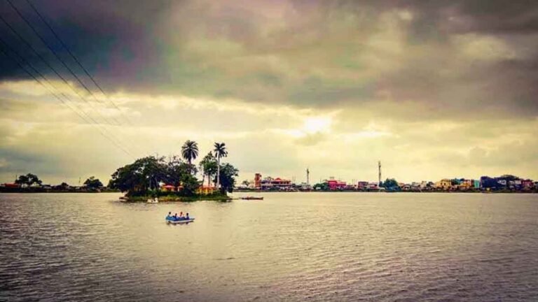 सिवनी, छिंदवाड़ा, बैतूल, होशंगाबाद और सीहोर में अगले 3 घंटों में तेज हवा और गरज के साथ बारिश की संभावना