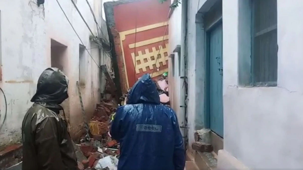 jabalpur news makaan gira