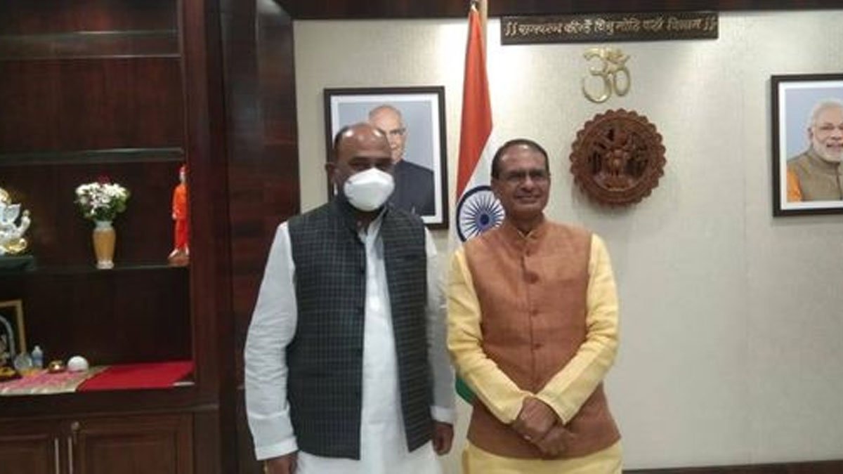 keolari mla rakesh pal singh with cm shivraj singh chouhan