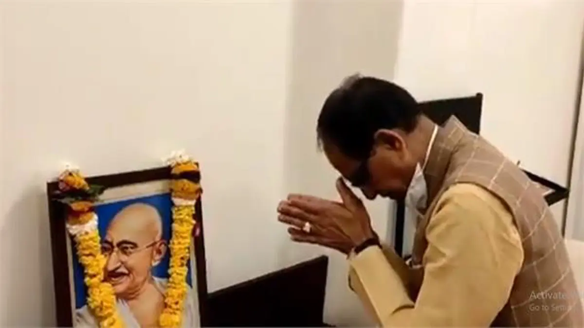 महात्मा गांधी की पुण्यतिथी पर CM ने दी श्रद्धांजलि, कहा- क्षमाशील ताकतवर की निशानी