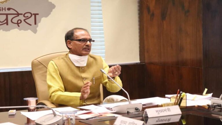 CM Shivarj Singh ने किया जावरा सिविल अस्पताल के ऑक्सीजन प्लांट का लोकार्पण