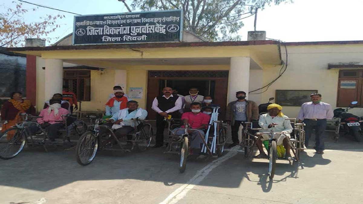 seoni-divyang-trycicle