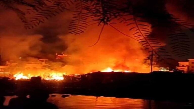 पत्नी के मायके जाने पर नशेड़ी ने मकान में आग लगाई, दो मकान जले