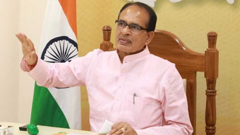 कोरोना वॉलेंटियर्स को 15 अगस्त और 26 जनवरी को सम्मानित किया जाएगा -मुख्यमंत्री श्री चौहान