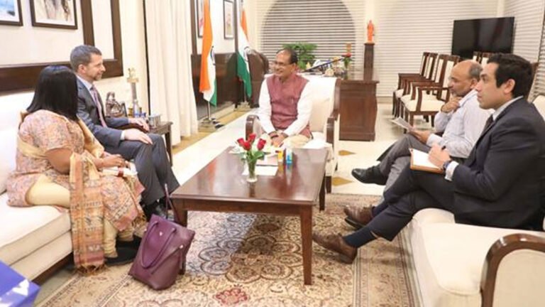 मध्यप्रदेश समाचार: ओंकारेश्वर के बाद अब बरगी और गांधी सागर जलाशयों में फ्लोटिंग प्लांट लगाने पर विचार कर रही प्रदेश सरकार
