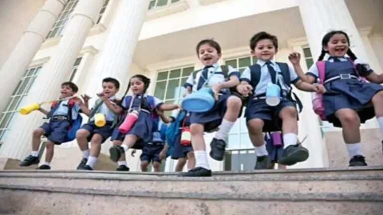 School Winter Vacation: राज्य के स्टूडेंट्स के लिए बड़ी खबर, सरकार ने किया शीतकालीन अवकाश का ऐलान; इतने दिन बंद रहेंगे स्कूल