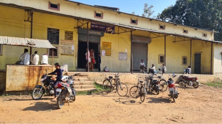 सिवनी: बरघाट के इस गांव में शासकीय सेवकों समेत लगभग पूरा गांव आता है गरीबी रेखा में, हो सकती है कार्रवाई
