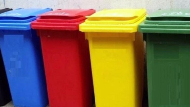 Dustbin Color Code: अस्पतालों में अलग-अलग रंग के डस्टबिन क्यों रखे जाते हैं? इसके पीछे एक अहम कारण है – GK TODAY
