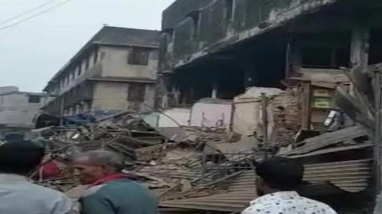 महाराष्ट्र ब्रेकिंग: ठाणे के भिवंडी में 35 साल पुरानी खतरनाक इमारत गिरने से एक की मौत