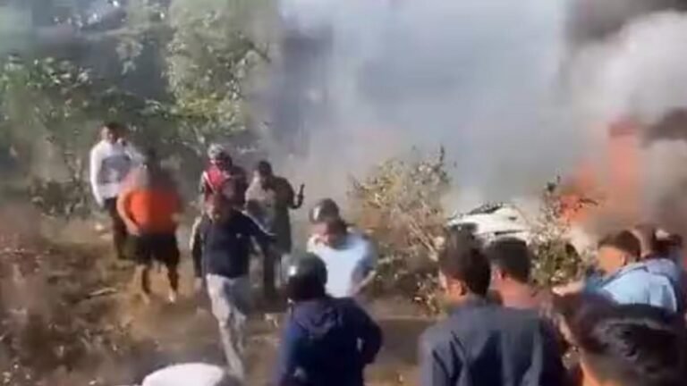 Nepal plane crash: यति एयरलाइंस के विमान में सवार 72 लोगों में से 40 लोगों के मिले शव, 5 भारतीय