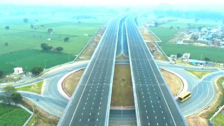 Delhi Mumbai Expressway: 45 शहरों को जोड़ने वाले भारत के सबसे लंबे दिल्ली मुंबई एक्सप्रेसवे के बारे में जानने लायक पांच बातें