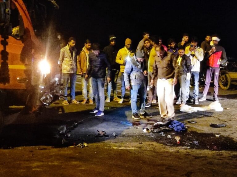 सिवनी: दिघोरी से लौटते समय भीषण सड़क हादसा, 4 की मौत; कई घायल
