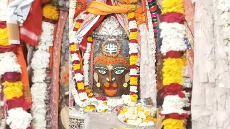 उज्जैन में बाबा महाकाल आज एक साथ पांच रूपों में देंगे दर्शन, होगा पंचमुखारविंद श्रृंगार