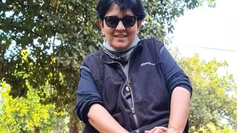 Falguni Pathak Birthday: ‘डांडिया क्वीन’ के बारे में आप सभी ये बाते जानते है…