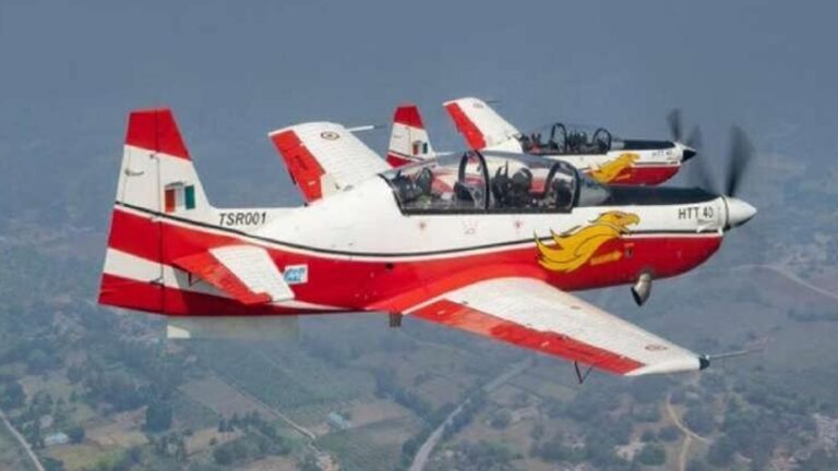 रक्षा मंत्रालय ने 70 HTT-40 बेसिक ट्रेनर एयरक्राफ्ट और तीन कैडेट ट्रेनर विमान खरीदने के लिए 6,800 करोड़ रुपये के अनुबंध पर हस्ताक्षर किए  | 10 पॉइंट