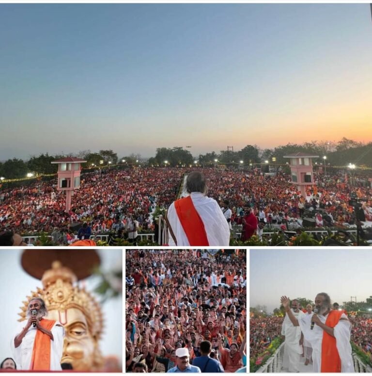 Hanuman Chalisa In Indore: इंदौर ने एक बार फिर रच दिया इतिहास, जब एक साथ 51 हजार लोगों ने किया हनुमान चालीसा का पाठ