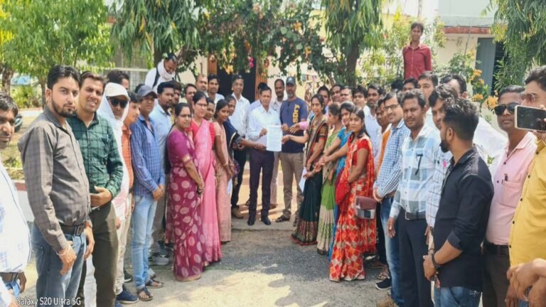 सिवनी: रोजगार सहायकों की 1 अप्रैल से अनिश्चितकालीन हड़ताल