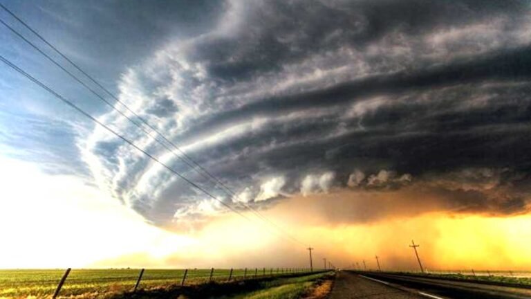 MP WEATHER: मध्यप्रदेश के 50% से अधिक जिलों में आंधी तूफ़ान के साथ बारिश का दौर आज से