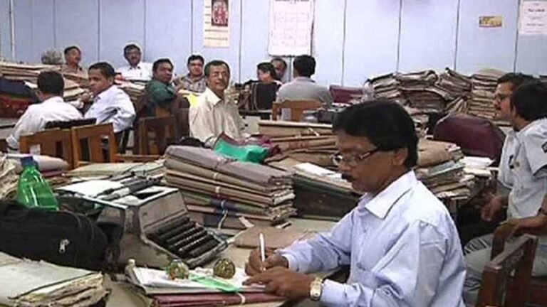 मध्यप्रदेश: भोपाल में पुरानी पेंशन स्कीम की मांग को लेकर कर्मचारियों का धरना-प्रदर्शन आज