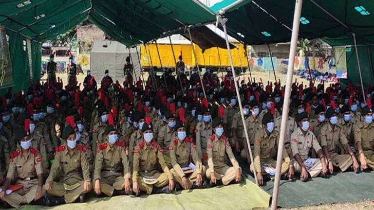 मध्य प्रदेश: ग्रुप कमांडर ने नर्मदापुरम में वार्षिक प्रशिक्षण शिविर का दौरा किया