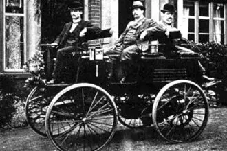 World’s First Electric Car