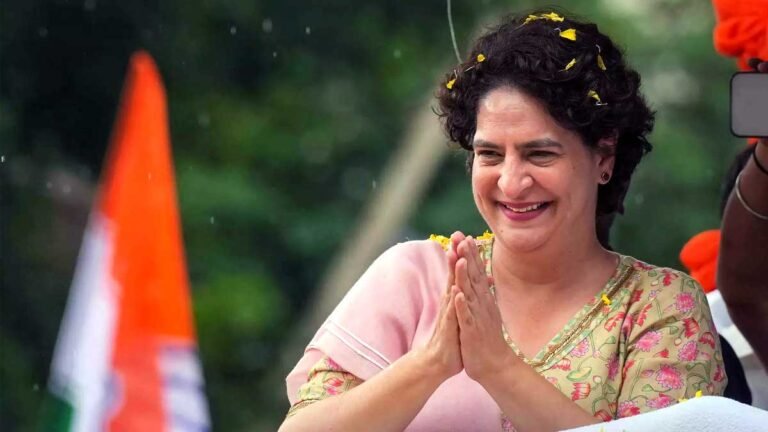 जबलपुर: प्रियंका गांधी ने घोषणापत्र से पहले ही कर दिया 5 गांरटी का ऐलान, मध्य प्रदेश में चुनावी अभियान की शुरुआत