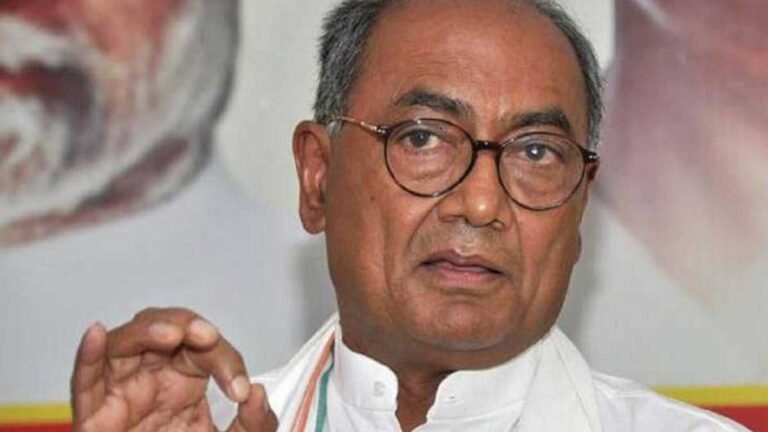 ब्रेकिंग: कांग्रेस नेता दिग्विजय सिंह के खिलाफ मानहानि का मुकदमा दर्ज, पूर्व आरएसएस प्रमुख पर किया था विवादित पोस्ट