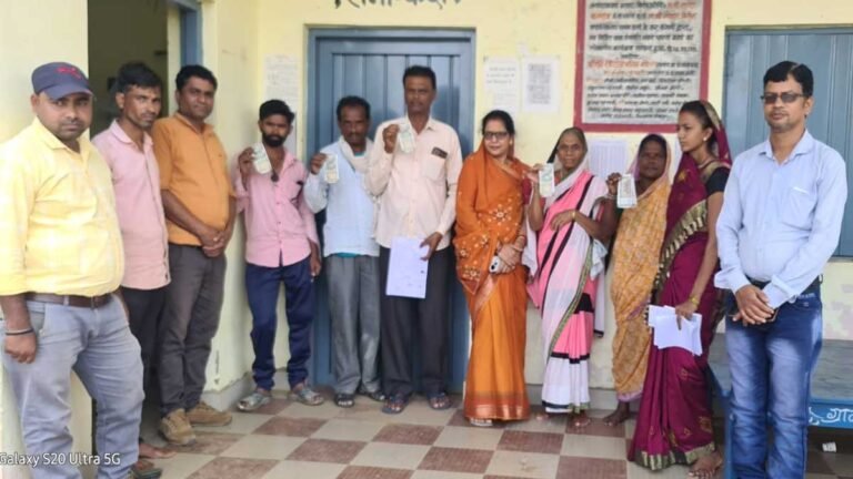 सिवनी: सरपंच सचिव ने किया अंत्येष्टि राशि का वितरण