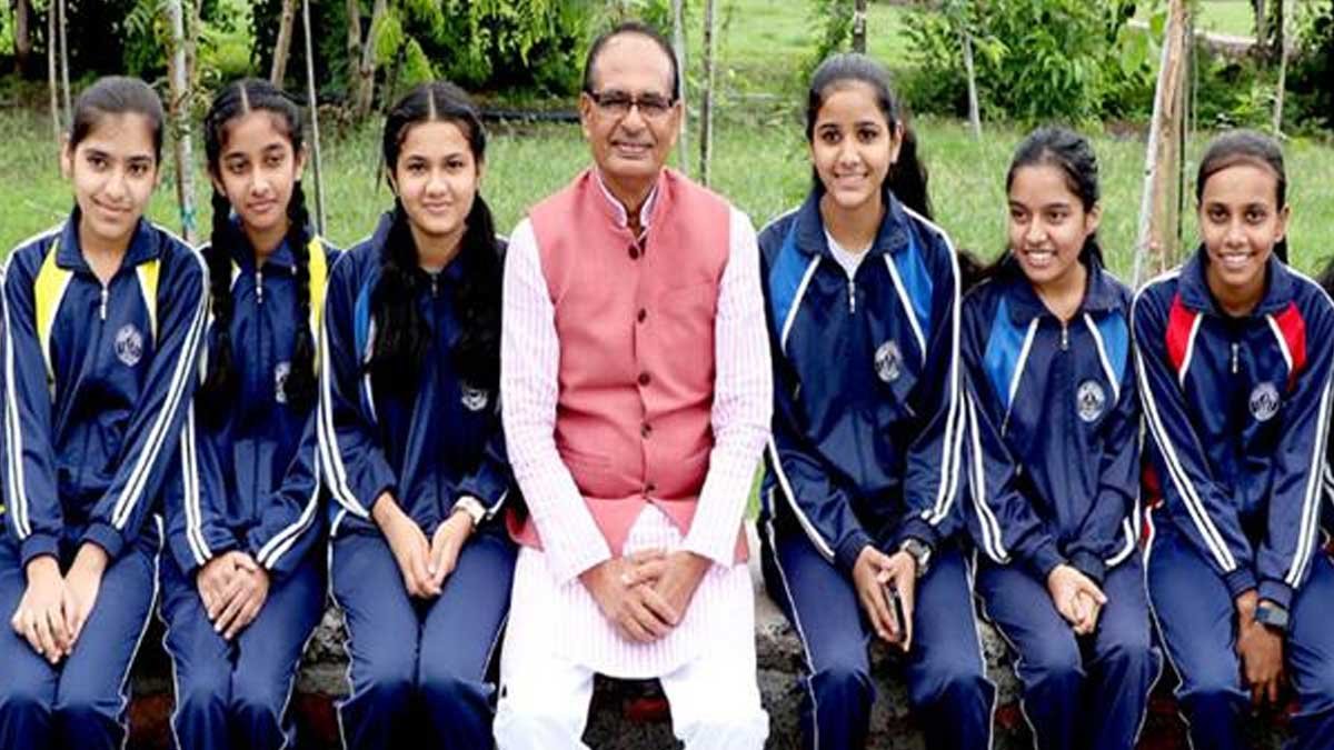 Shivraj-Paudha-Ropan