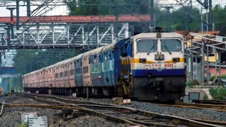 Indian Railway: भारतीय रेलवे ने यात्रियों के लिए बनाए 6 सख्त नियम, जो आपको जरूर जानने चाहिए