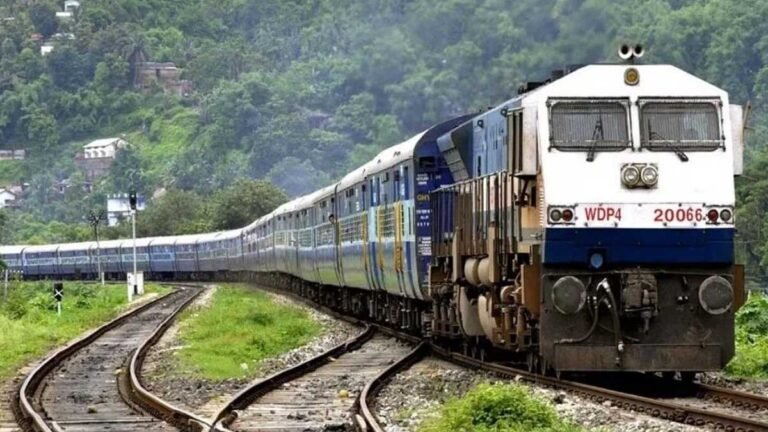 भारत की पहली अंतरराष्ट्रीय रेल सेवा, यात्री सीधे ‘इस’ देश की यात्रा कर सकेंगे – First International Train Services
