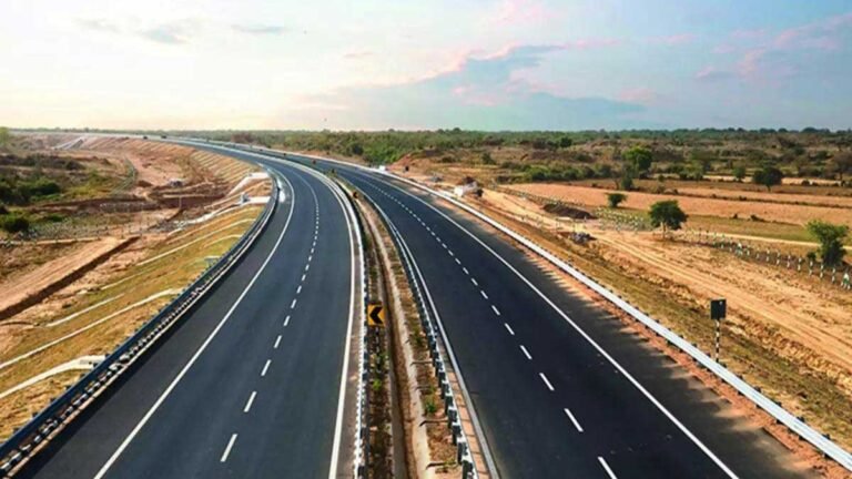 MP NEWS: जल्दी ही बनेंगे 3600 किलोमीटर राज्य राजमार्ग, 376 किमी राज्य राजमार्ग 4 लेन; 3000 कि मी से ज्यादा लंबाई के विकास पथ पर निर्माण शुरू
