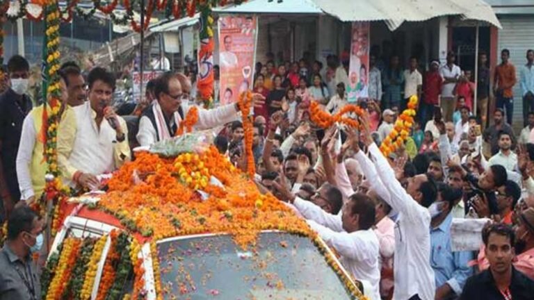 Samarsata Yatra: इंदौर, देवास, शिवपुरी, छतरपुर और जबलपुर में समरसता यात्रा के स्वागत के लिये उमड़ा जनसैलाब