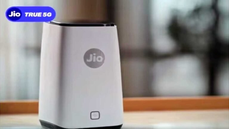 Reliance Jio AirFiber: जियो एयरफाइबर वायरलेस इंटरनेट आज हुआ लॉन्च, जानिए इसकी विशेषताएं, कीमत, कनेक्टिविटी और बहुत कुछ देखें