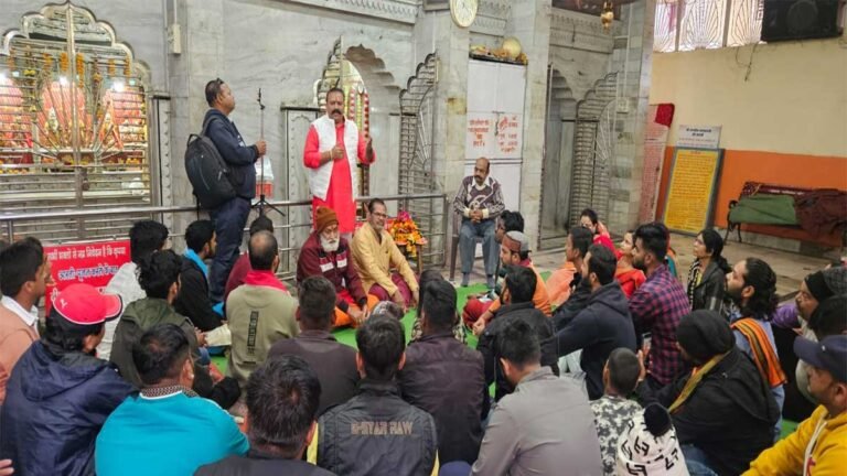 अयोध्या से सिवनी पहुंचा अक्षत कलश: श्रीराम मंदिर में वैदिक मंत्रोच्चार के साथ हुई पूजा