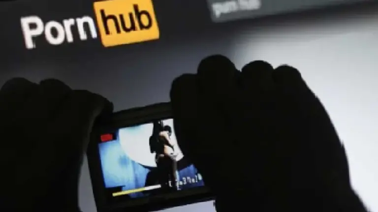 Pornhub: Pornhub will give Rs 15 crore compensation to women! Storing obscene videos...
