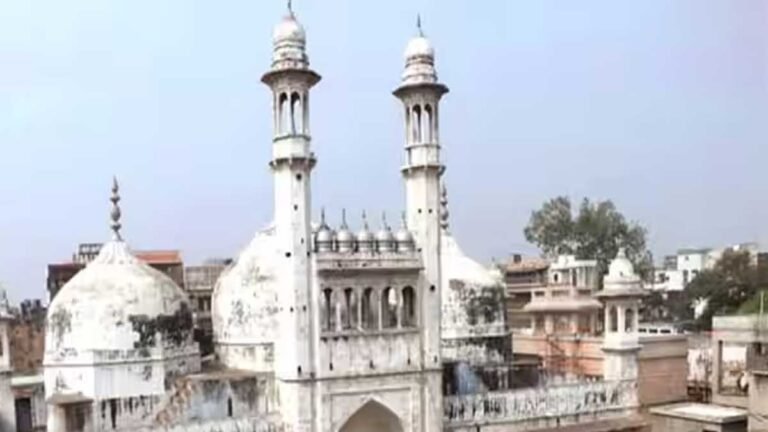 ASI REPORT से हुई पुष्टि: ज्ञानवापी मस्जिद भव्य हिंदू मंदिर के ऊपर बनी है: हिंदू पक्ष के वकील
