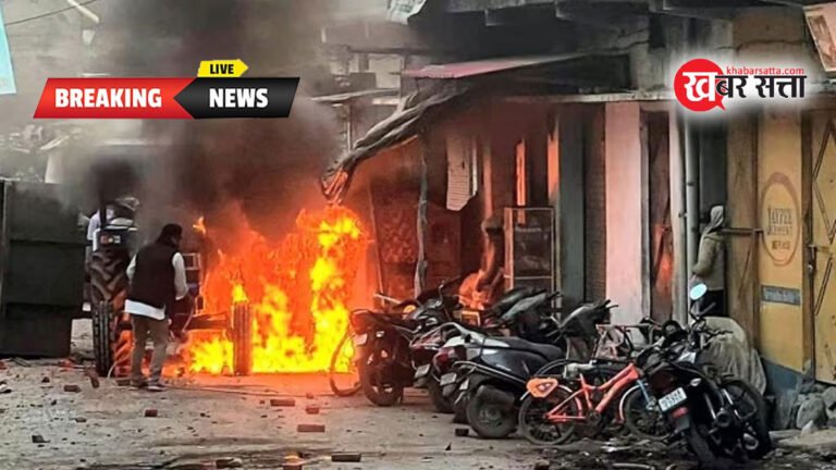Haldwani violence: हलद्वानी हिंसा में 5 मौत, DM का दावा भीड़ ने ‘पुलिस कर्मियों को जिंदा जलाने की कोशिश की’