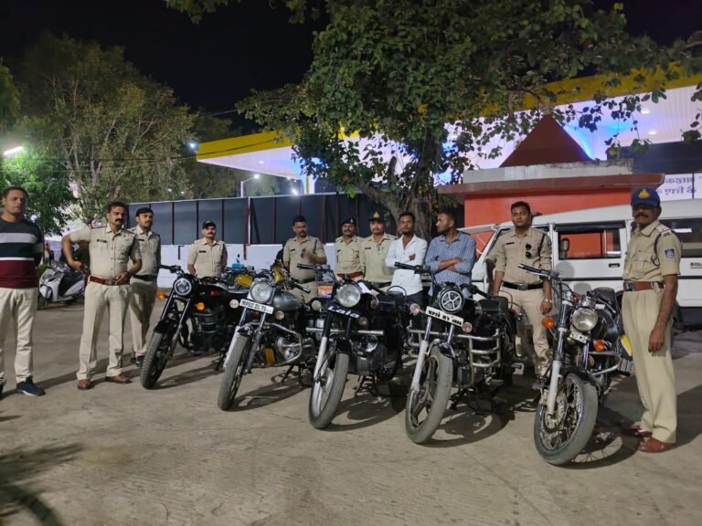 सिवनी: तेज सायलेंसर वाली मोटर साइकिलों पर की गई कार्यवाही
