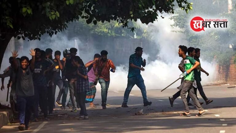 बांग्लादेश आरक्षण हिंसा: छात्रों के विरोध प्रदर्शनों के बीच फोन और इंटरनेट कनेक्टिविटी हुई बंद!