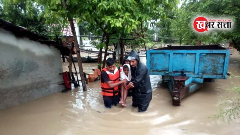 MP में भारी बारिश से तबाही: जलमग्न हुआ बीना, छतरपुर में 59 लोगों सहित डूबा टापू; सभी को बचाया गया