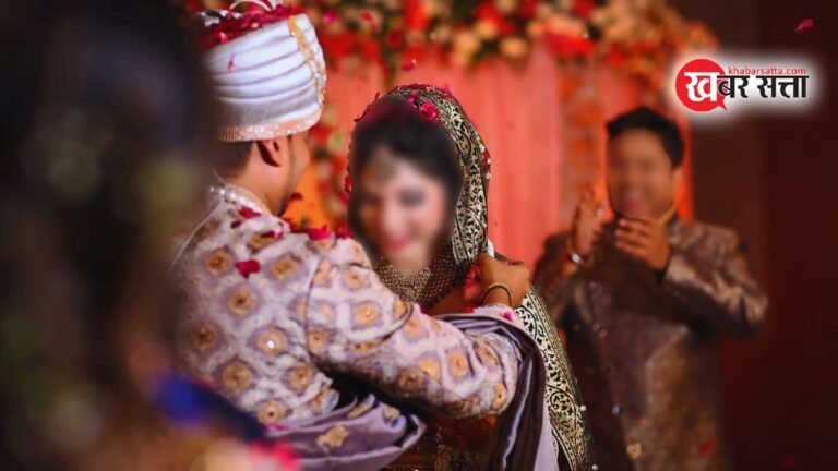 पति के घर रात में घुसा पत्नी का BF: पति ने पत्नी और BF की कराई शादी
