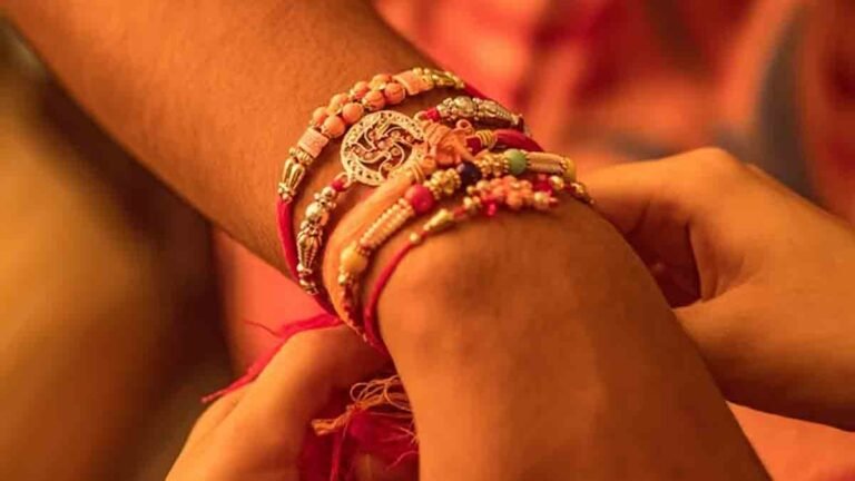 रक्षा बंधन 2024: शुभ मुहूर्त, भद्रा काल और महत्वपूर्ण जानकारियाँ