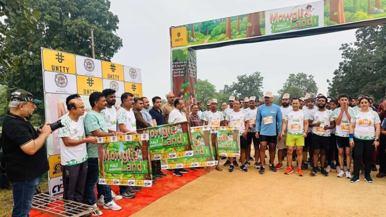 सिवनी: पेंच मोगली लैंड हाफ मैराथन का हुआ आयोजन, 700 से अधिक प्रतिभागियों ने लिया भाग