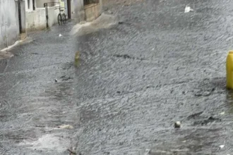 सिवनी नगरपालिका बनी नरकपालिका: 10 मिनिट की बारिश ने खोल दी पोल; गांधी वार्ड के हाल बेहाल