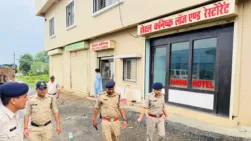 एक्शन मोड में सिवनी पुलिस: होटलों में अचानक दबिश, अवैध गतिविधियों पर कसा शिकंजा - VIDEO